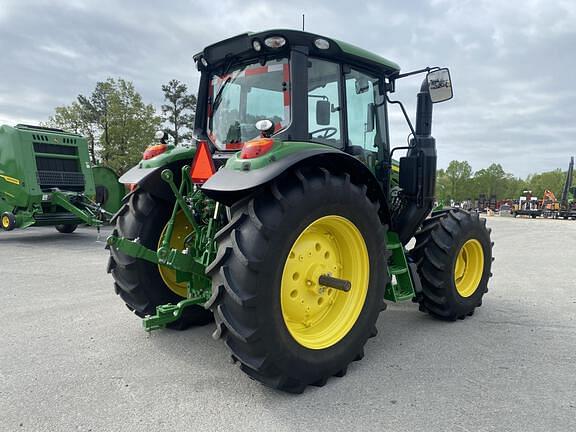 Image of John Deere 6120M equipment image 4