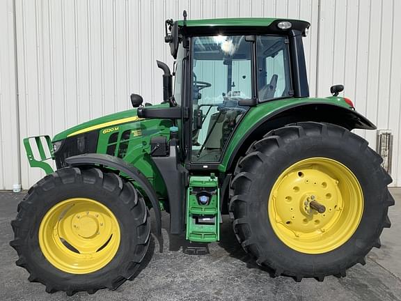 Image of John Deere 6120M equipment image 1