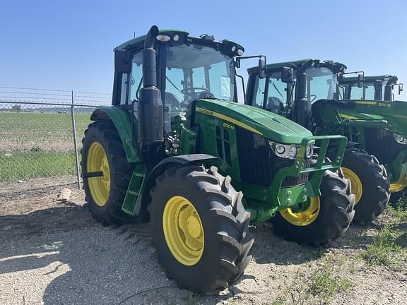 Image of John Deere 6120M equipment image 2