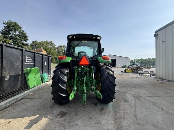 Image of John Deere 6120M equipment image 4