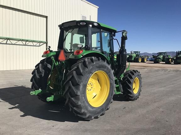 Image of John Deere 6120M equipment image 3