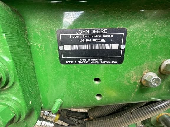 Image of John Deere 6120M equipment image 3