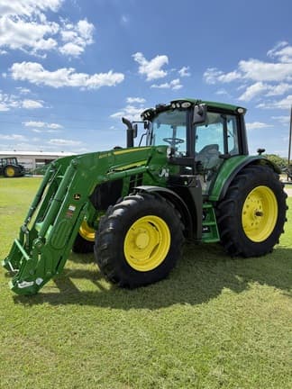 Image of John Deere 6120M equipment image 1