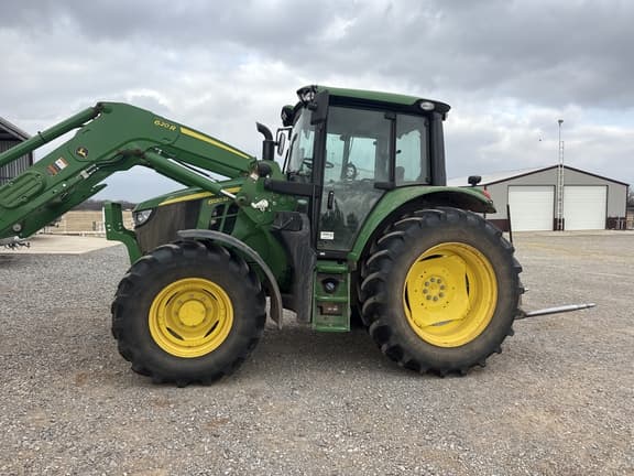Image of John Deere 6120M equipment image 2