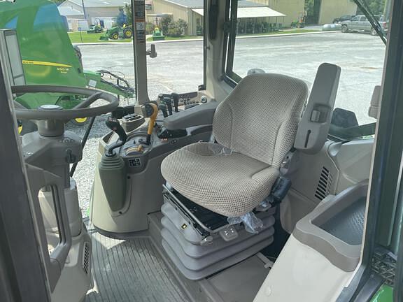 Image of John Deere 6120M equipment image 3