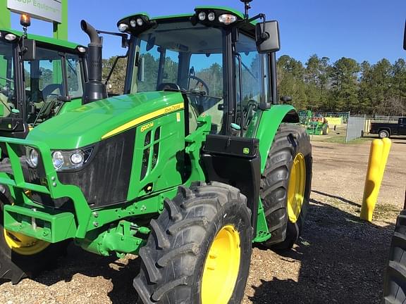 Image of John Deere 6120M equipment image 1