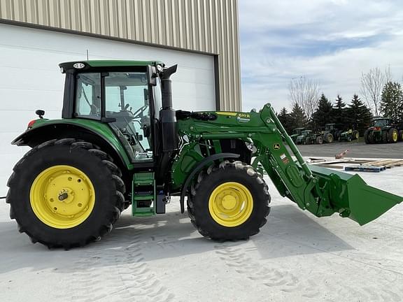Image of John Deere 6120M equipment image 1