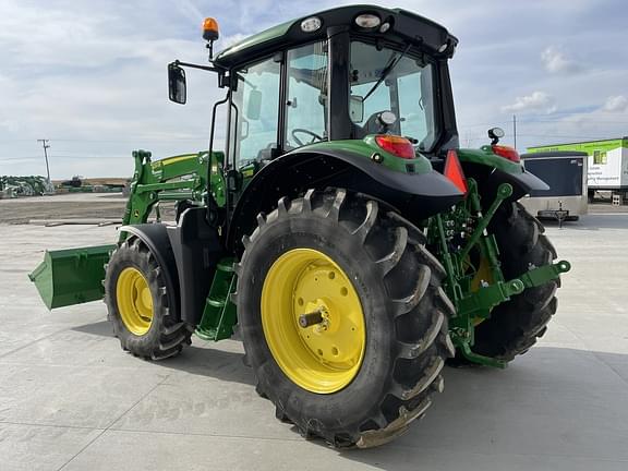 Image of John Deere 6120M equipment image 3