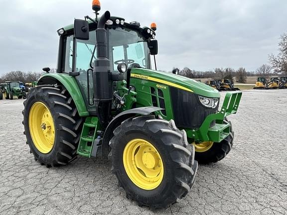 Image of John Deere 6120M equipment image 3