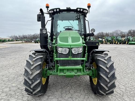 Image of John Deere 6120M equipment image 2