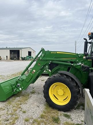 Image of John Deere 6120R equipment image 2