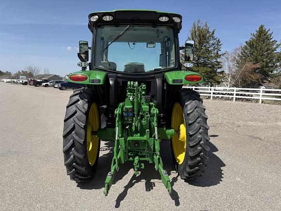 Image of John Deere 6R 120 equipment image 4