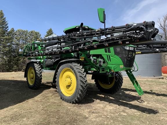 Image of John Deere 612R equipment image 1