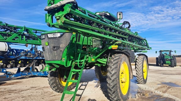 2023 John Deere 612R Equipment Image0