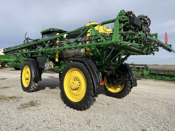 2023 John Deere 612R Equipment Image0