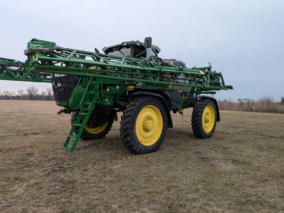 2023 John Deere 612R Equipment Image0
