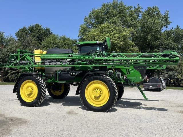 Image of John Deere 612R equipment image 1