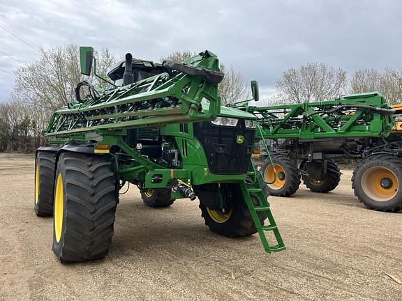 Image of John Deere 612R equipment image 1