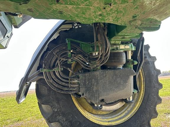 Image of John Deere 612R equipment image 4
