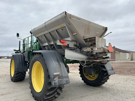 Image of John Deere 612R equipment image 2