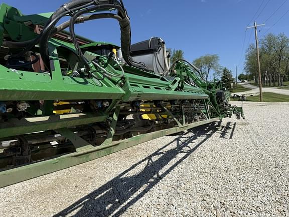 Image of John Deere 612R equipment image 4