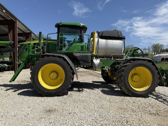 Image of John Deere 612R equipment image 3