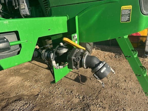 Image of John Deere 612R equipment image 3