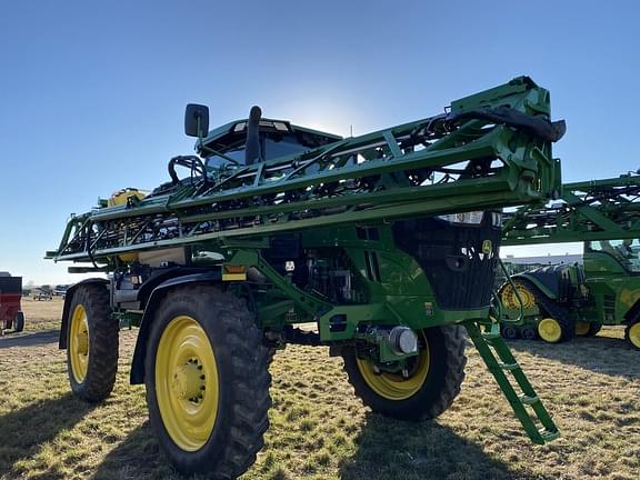 Image of John Deere 612R equipment image 1