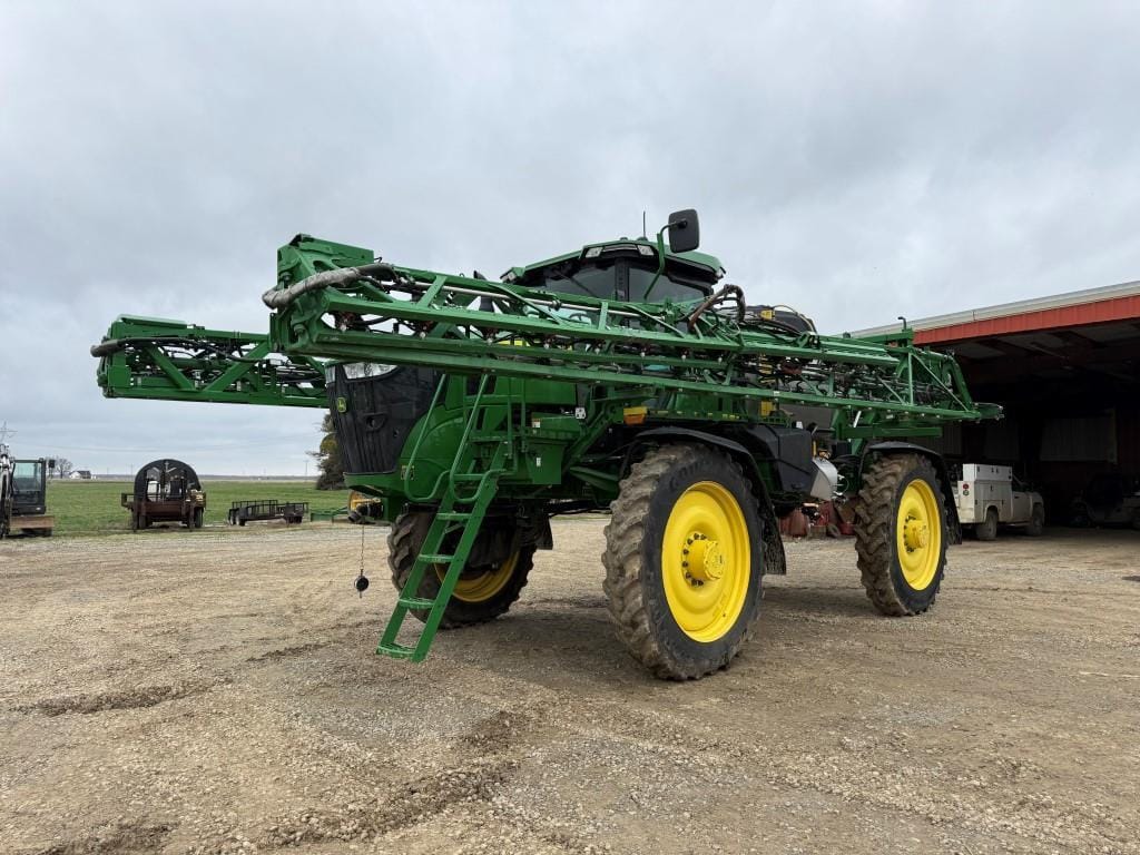 2023 John Deere 612R Equipment Image0