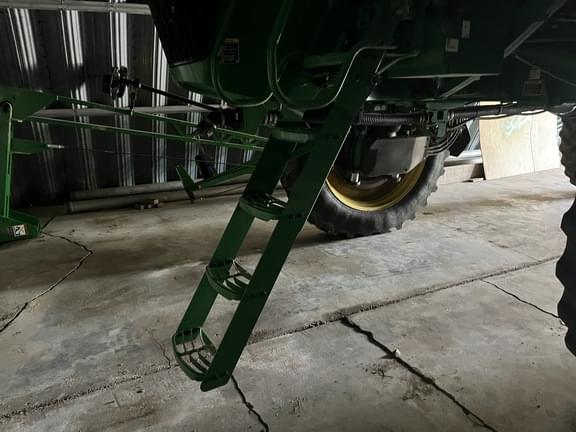 Image of John Deere 612R equipment image 3
