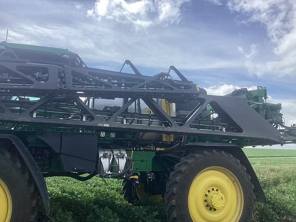 Image of John Deere 612R equipment image 3