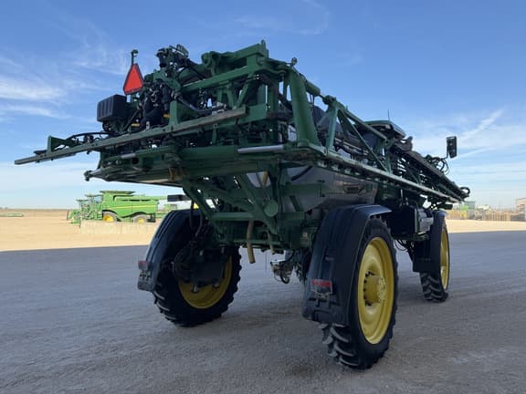 Image of John Deere 612R equipment image 3