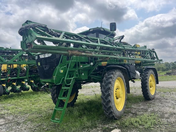 2023 John Deere 612R Equipment Image0