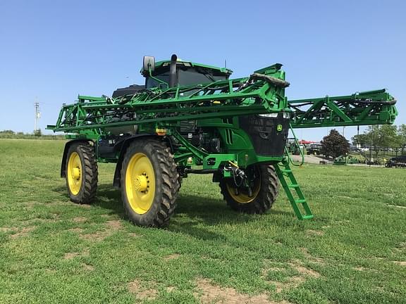 Image of John Deere 612R equipment image 2