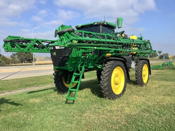 Main image John Deere 612R