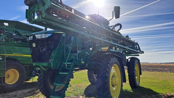 2023 John Deere 612R Equipment Image0