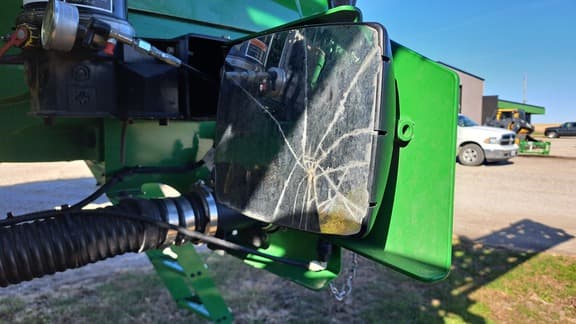 Image of John Deere 612R equipment image 2