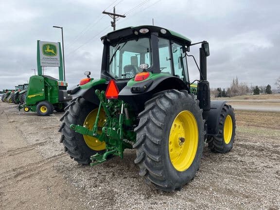 Image of John Deere 6130M equipment image 4