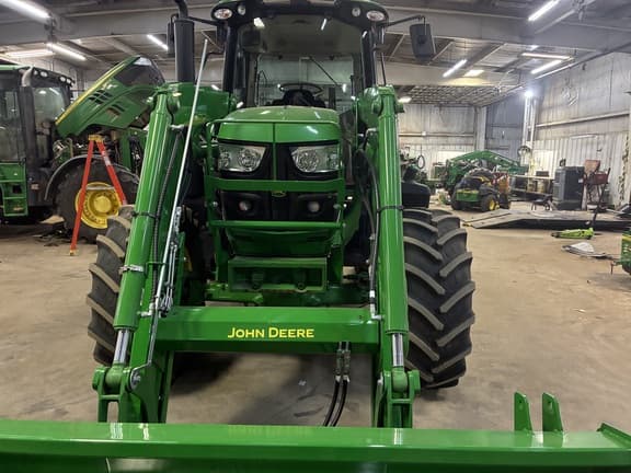 Image of John Deere 6130M equipment image 1