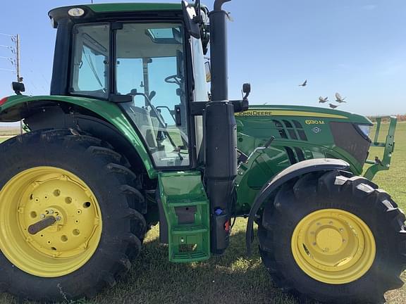 Image of John Deere 6130M equipment image 1