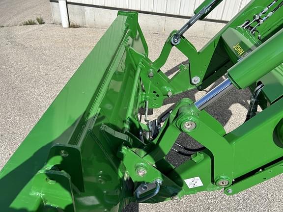 Image of John Deere 6130M equipment image 3