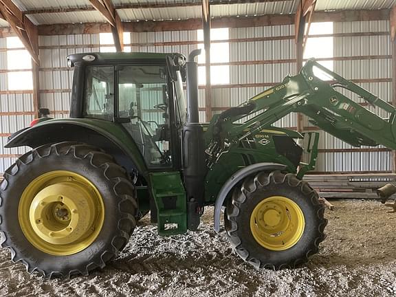 Image of John Deere 6130M equipment image 1