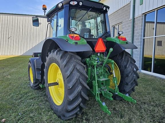 Image of John Deere 6130M equipment image 1