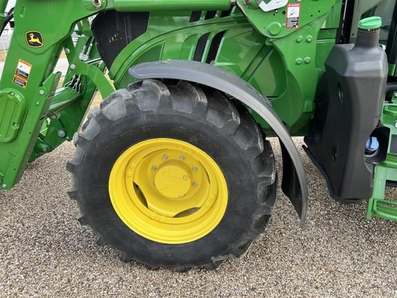 Image of John Deere 6130M equipment image 4