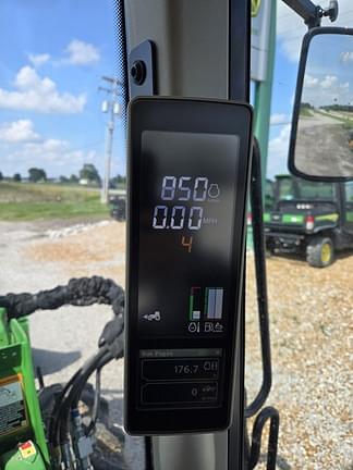 Image of John Deere 6130M equipment image 3