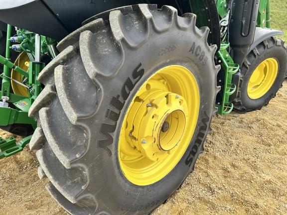 Image of John Deere 6130M equipment image 4