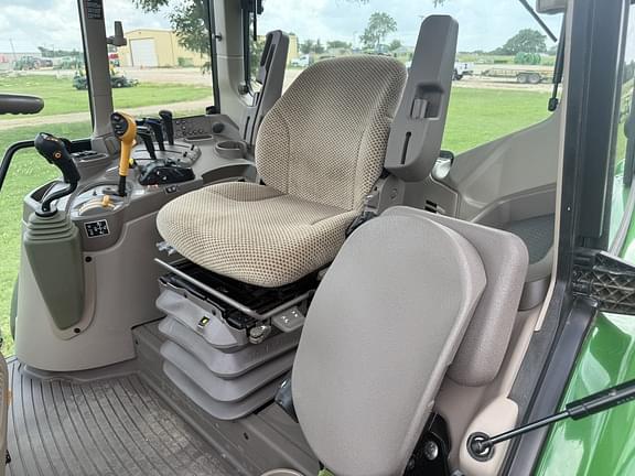 Image of John Deere 6130M equipment image 3