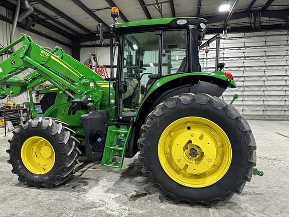 Image of John Deere 6130M equipment image 1