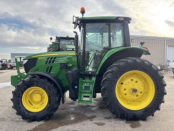 Image of John Deere 6130M equipment image 1