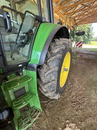 Image of John Deere 6130M equipment image 4